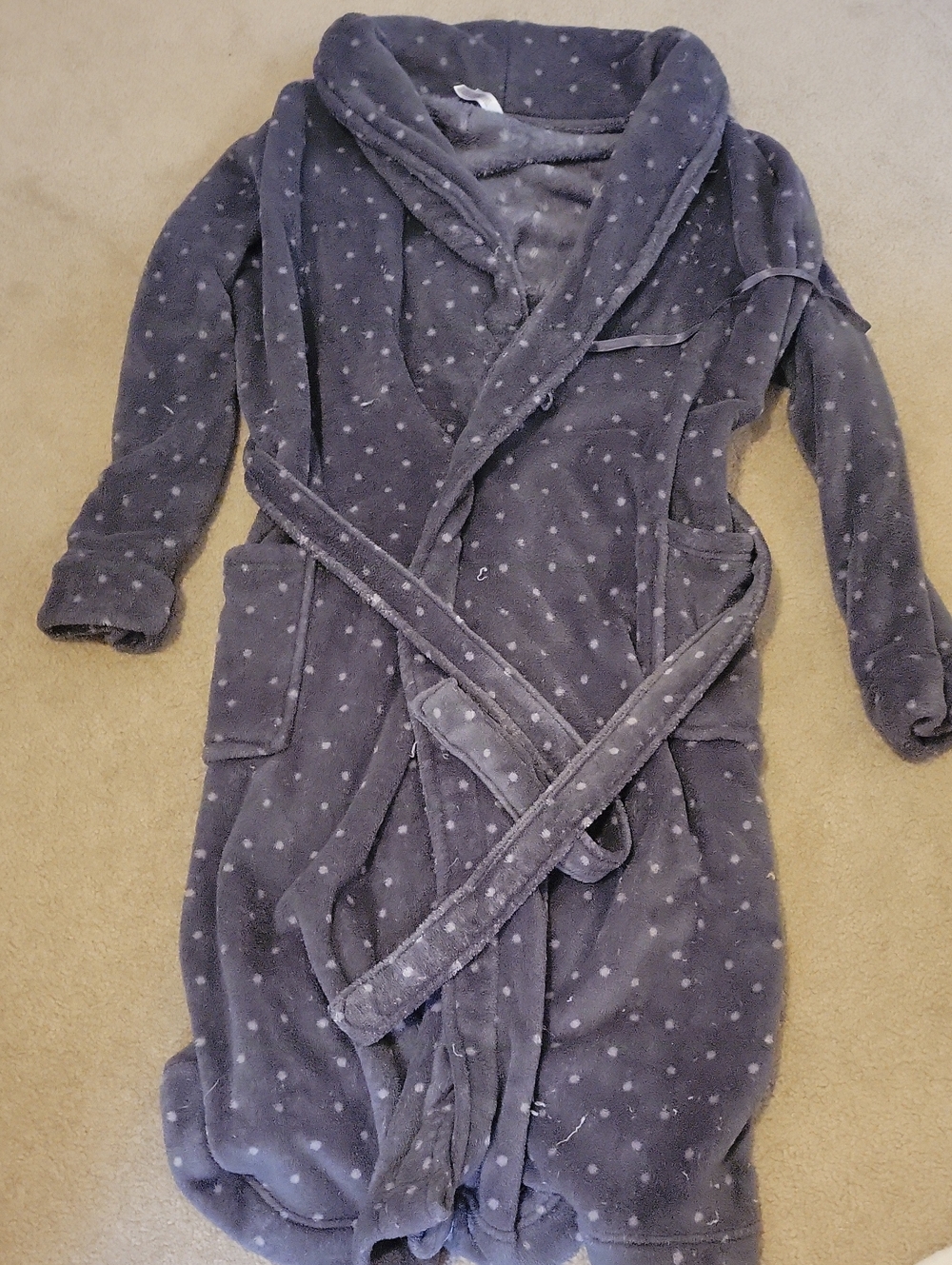 Plush Polkadot Robe. FAIR CONDITION, SEE PIC. ***Can Be Free W Other Purchase!